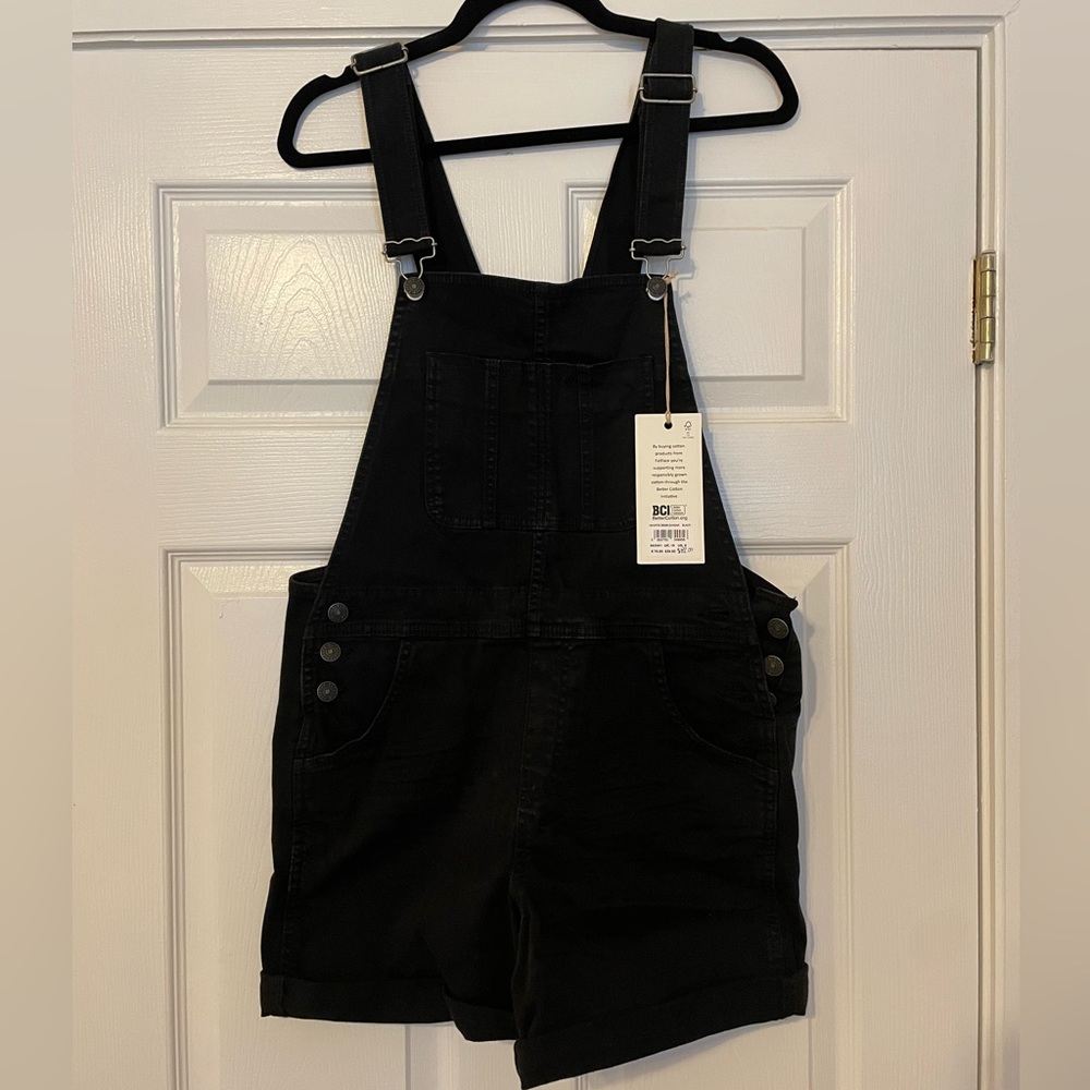 Fatface denim shortie overalls.